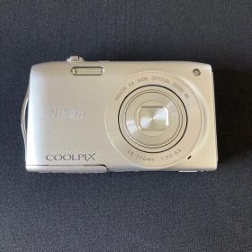 NIKON coolpix S3300 CCDセンサー コンデジ
