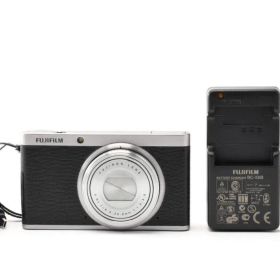 FUJIFILM 富士フィルム XF1 コンパクト デジタルカメラ コンデジ