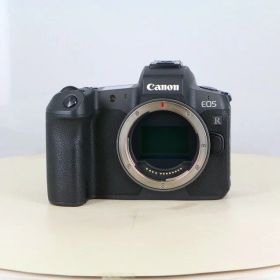 【中古】 (キヤノン) Canon EOS R ボデイ【中古カメラ デジタル一眼】 ランク：B