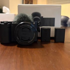 【早い者勝ち！】SONY ZV-E10 本体 バッテリー2個付き