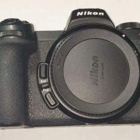 Nikon Z6 ミラーレス一眼 本体