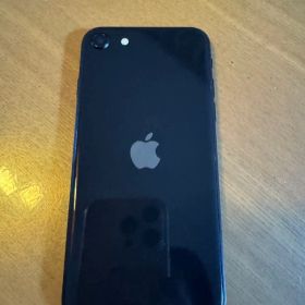 【超美品】iPhone SE2 (64GB) SIMフリー 傷なし