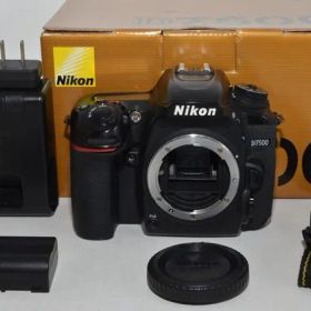 260774★極上★Nikon デジタル一眼レフカメラ D7500 ボディ ブラック