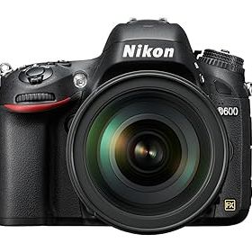 【中古】Nikon デジタル一眼レフカメラ D600 28-300VRレンズキット AF-S NIKKOR 28-300mm f/3.5-5.6G ED VR D600LK28-300