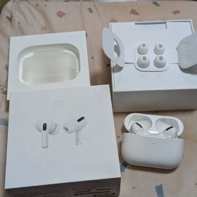 Apple AirPods Pro 第1世代