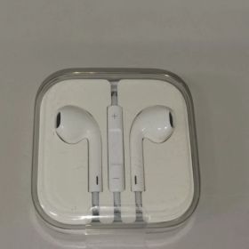 【W3-88】◇Apple純正有線イヤホン「EarPods」
