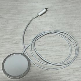 Apple純正 MagSafe充電器 15W