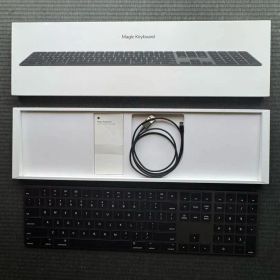 Apple Magic Keyboard テンキー付き 本体