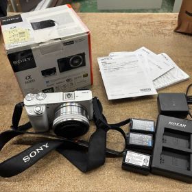 SONY α6000 ILCE-6000L ホワイト ミラーレス一眼パワーズーム