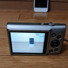 Canon IXY 200 コンパクトデジタルカメラ 本体