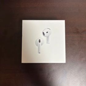Apple AirPods 4 ノイズキャンセリング搭載 ワイヤレスイヤホン