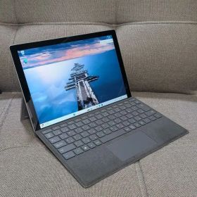 Surface Pro 7 i3 4GB 128GB タイプカバー付き