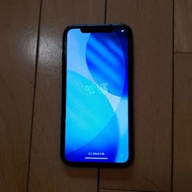 Apple iPhone 11 ブラック 本体