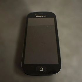 docomo らくらくスマートフォン3 F-06F