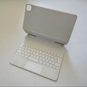 Magic Keyboard 12.9インチ