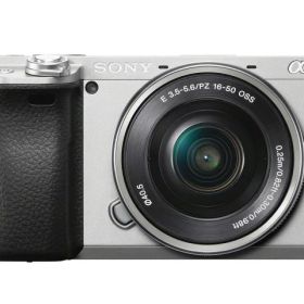 【ポイント10倍】 SONY デジタル一眼カメラ α6400 ILCE-6400L パワーズームレンズキット [シルバー] [タイプ：ミラーレス 画素数：2500万画素(総画素) 2420万画素(有効画素) 撮像素子：APS-C 23.5mm×15.6mm CMOS 重量：359 g] 【P10倍】