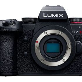 【ポイント10倍】 パナソニック デジタル一眼カメラ LUMIX DC-G9M2 ボディ [タイプ：ミラーレス 画素数：2652万画素(総画素) 2521万画素(有効画素) 撮像素子：フォーサーズ 4/3型 LiveMOS 重量：575 g] 【P10倍】