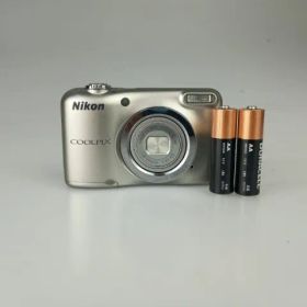 Nikon COOLPIX A10 Silver コンパクトデジタルカメラ /