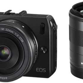 キヤノン ミラーレス CANON EOS M ダブルレンズキット ブラック 中古 新品SDカード付き 届いてすぐに使える