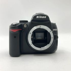 【最速発送】Nikon デジタル一眼 D5000 ボディ ブラック【難有】
