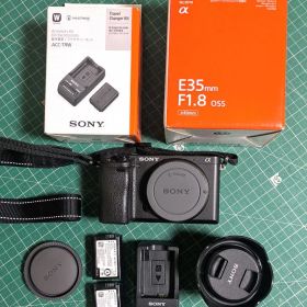 SONY α6400 + 神単焦点レンズ E 35mm F1.8 / 充電器付