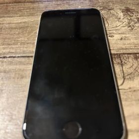 【ジャンク/訳あり】iPhone SE 第2世代 ホワイト バッテリー79%