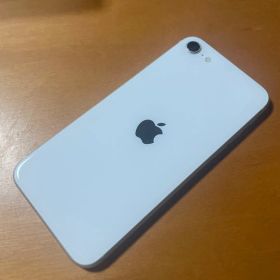 iPhoneSE3 se 第3世代 64GB SIMフリー 割れなし 美品