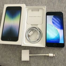 iPhone SE 第3世代 64GB ＋純正HDMIアダプター