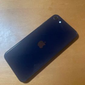 iPhoneSE3 se 第3世代 128GB SIMフリー 割れなし