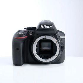 【中古】(ニコン) Nikon D5300 ボディ ブラック
