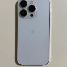 Apple iPhone 14 Pro 本体