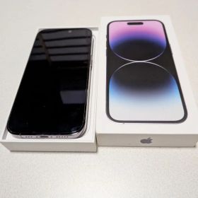 Apple iPhone 14 Pro 本体