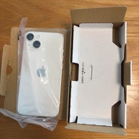 iPhone14 128GB スターライト ドコモ認定リユース品