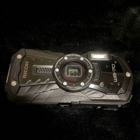 ほぼ新品 RICOH WG-70