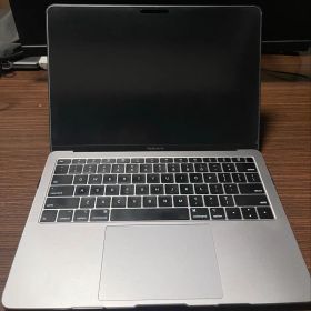 MacBook Air 13インチ, 2018 256GB/16GB シルバー