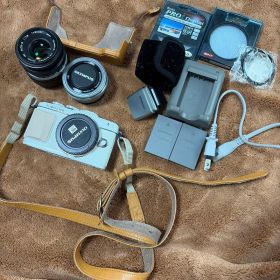 【値下げ】OLYMPUSPEN Lite E-PL7&ZUIKO MCレンズ＆他