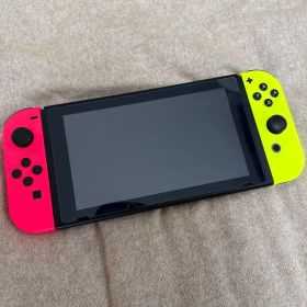 Nintendo Switch 本体 ネオンピンク/ネオンイエロー