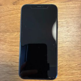 Apple iPhone 11 本体 ブラック 64GB