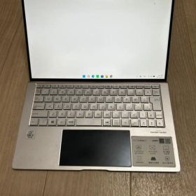 ASUS ZenBook 13 UX334FAC i5 8GB SSD256GB