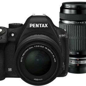 【中古】RICOH デジタル一眼レフ PENTAX K-50 DAL18-55mmWR・DAL55-300mmダブルズームキット ブラック K-50 300WZOOM KIT BLACK 10879