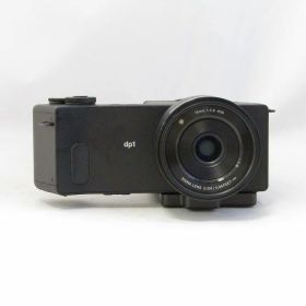 【中古】 (シグマ) SIGMA DP1 QUATTRO LCDビユーフアインダーキツト【中古カメラ コンパクトデジカメ】 ランク：B