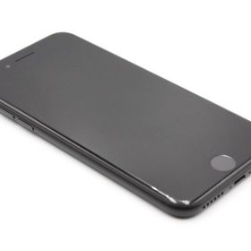 iPhoneSE 第2世代 64GB ブラック SIMロック解除済み Cランク