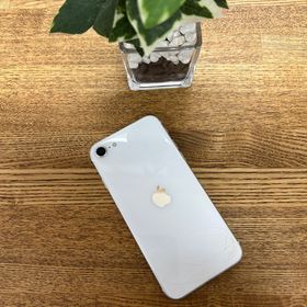 iPhone SE2 64GB ホワイト 国内版 SIMフリー 送料無料