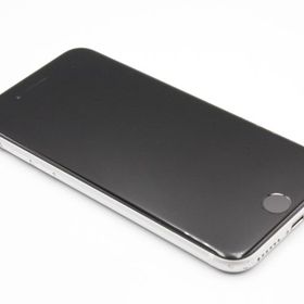 iPhoneSE 第2世代 64GB ホワイト SIMフリー Cランク