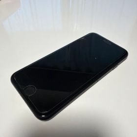 iPhone SE（第2世代）128GB ブラック