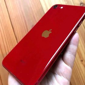 Apple iPhone SE(第3世代)本体 レッド simフリー