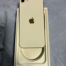 iPhone SE 第3世代 64GB ホワイト