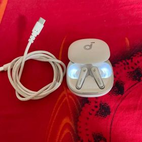 6RM16 Anker Soundcore Liberty 4 イヤホン