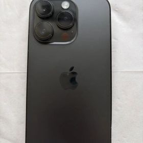 Apple iPhone 14 Pro 本体