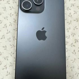 Apple iPhone 15 Pro Max 1TB 本体
